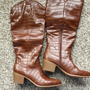 Sun + Stone Brown Croc-Embossed Heeled Boots